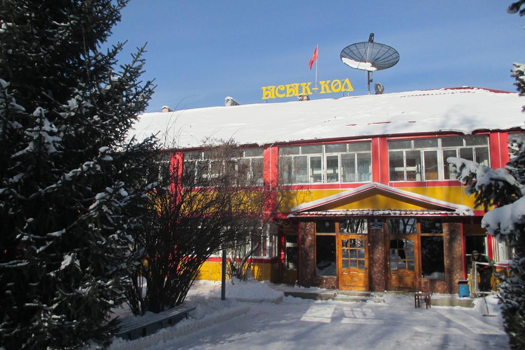 Otel Issyk-Kul Karakol Buitenkant foto