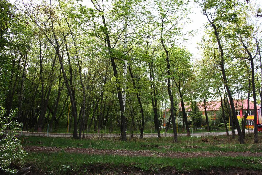Otel Issyk-Kul Karakol Buitenkant foto